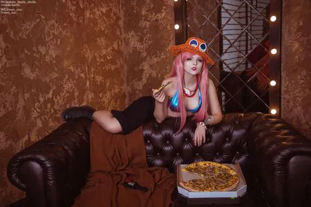Mari_Aisu OnlyFans Leaked Free Thumbnail Picture - #4CWJAUo7nz