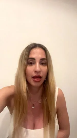 Maria Arreghini OnlyFans Leaked Free Thumbnail Picture - #FNNIpH3aDs
