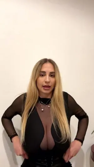 Maria Arreghini OnlyFans Leaked Free Thumbnail Picture - #Mi3Q4cgozh