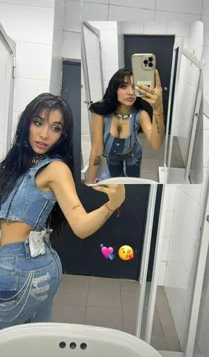 Maria Becerra OnlyFans Leaked Free Thumbnail Picture - #HxmkUmOtfq