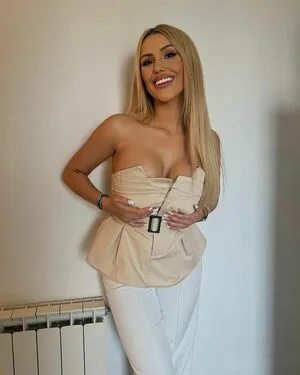 Maria Brunn OnlyFans Leaked Free Thumbnail Picture - #Z4KsKH5D85