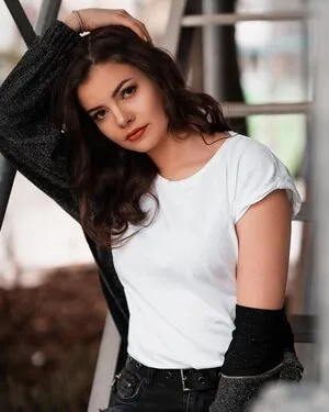 Maria Clara Groppler OnlyFans Leaked Free Thumbnail Picture - #dnribegYny