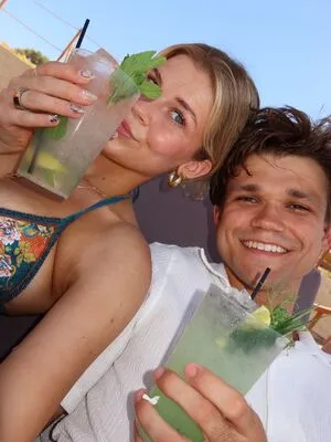 Maria Comstock OnlyFans Leaked Free Thumbnail Picture - #bkC5w17tae