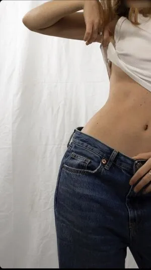 Maria Ludovicaa OnlyFans Leaked Free Thumbnail Picture - #ADUs8EQoKD