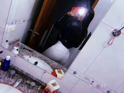 Maria Luiza OnlyFans Leaked Free Thumbnail Picture - #warsmrEY05