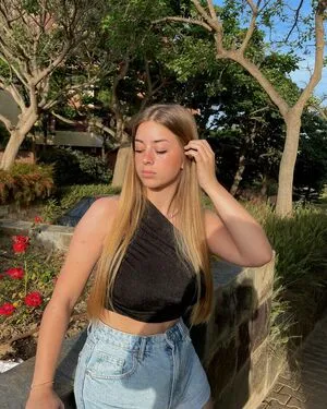Maria Moreno OnlyFans Leaked Free Thumbnail Picture - #ardTLRpyC8