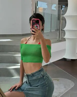 Maria Pedraza OnlyFans Leaked Free Thumbnail Picture - #K1Kn3xSip1