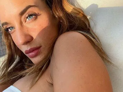 Maria Pedraza OnlyFans Leaked Free Thumbnail Picture - #bUsBOJmhbm