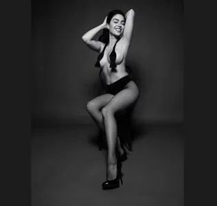 Maria Tsiatsiani OnlyFans Leaked Free Thumbnail Picture - #6f7Tl13iiK