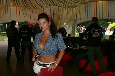 Maria Von Zarring OnlyFans Leaked Free Thumbnail Picture - #9vh7Zf6qzX