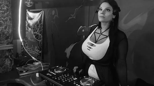 Maria Von Zarring OnlyFans Leaked Free Thumbnail Picture - #O6pZFf4lY8