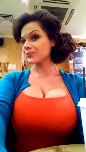 Maria Von Zarring OnlyFans Leaked Free Thumbnail Picture - #ialU335bsY