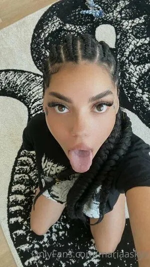 Mariaa Skyy OnlyFans Leaked Free Thumbnail Picture - #2J85n5Xysn