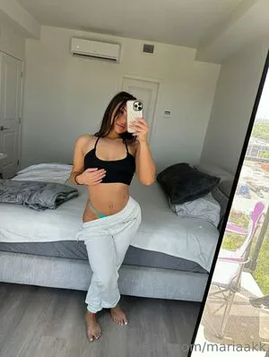 Mariaakk OnlyFans Leaked Free Thumbnail Picture - #3ECt7HMQEt