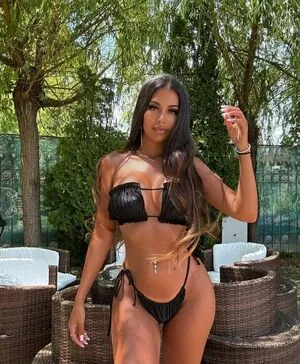 Mariabeatrice OnlyFans Leaked Free Thumbnail Picture - #ckFT10AXhC