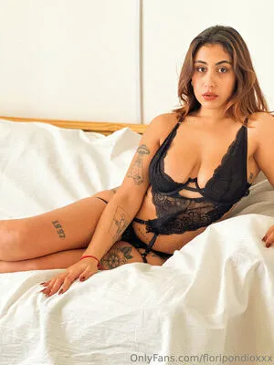 Mariafloraa OnlyFans Leaked Free Thumbnail Picture - #R4Z5seMDtz