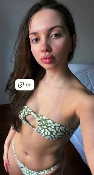 Mariagemeaoficial OnlyFans Leaked Free Thumbnail Picture - #2toYGDzCVb