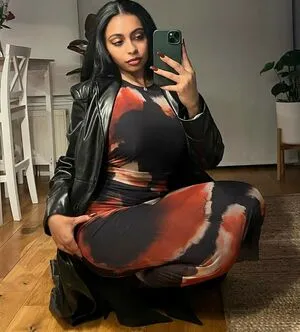 Mariahellie OnlyFans Leaked Free Thumbnail Picture - #DFNSah50Bf