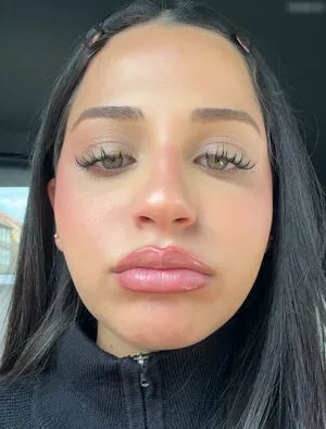 Mariamalkk OnlyFans Leaked Free Thumbnail Picture - #Ln0Cl5ofEF