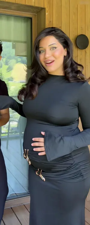 Mariamalkk OnlyFans Leaked Free Thumbnail Picture - #OphAbG5gnA