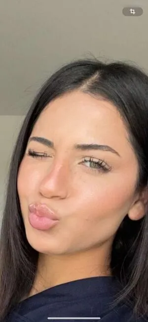 Mariamalkk OnlyFans Leaked Free Thumbnail Picture - #Ywu2MSqYB8