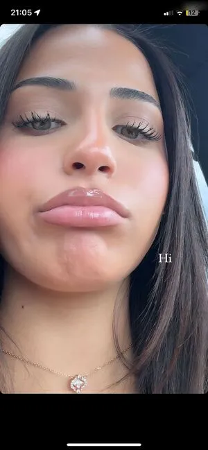 Mariamalkk OnlyFans Leaked Free Thumbnail Picture - #wiKSEXtoJC