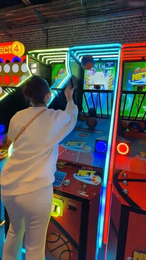 Mariamalkk OnlyFans Leaked Free Thumbnail Picture - #xCxmVsg0fM