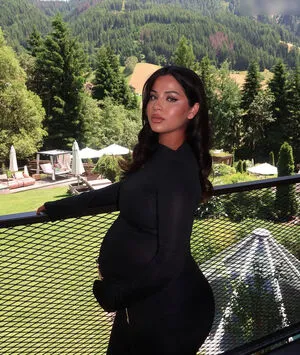Mariamalkk OnlyFans Leaked Free Thumbnail Picture - #zn4j5z2ysi