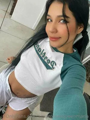 Mariamarquez495 OnlyFans Leaked Free Thumbnail Picture - #9BgAt4Mj0R