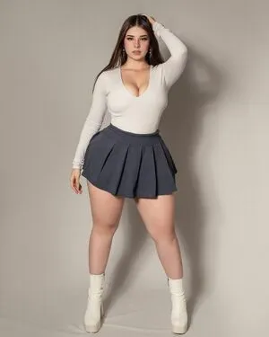 Marianahoyosr OnlyFans Leaked Free Thumbnail Picture - #EnI8SOg739