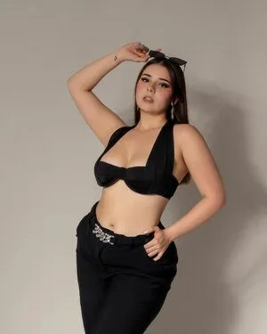 Marianahoyosr OnlyFans Leaked Free Thumbnail Picture - #JEifKEr9dU