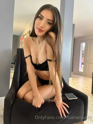 Marianna M OnlyFans Leaked Free Thumbnail Picture - #MYhlxjWEL1