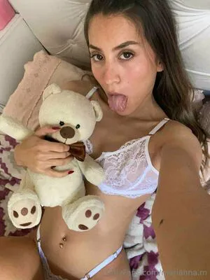 Marianna M OnlyFans Leaked Free Thumbnail Picture - #zGFuML1Gdi