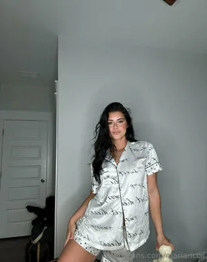 Mariariccii OnlyFans Leaked Free Thumbnail Picture - #cLo6p36ChF