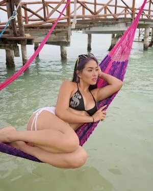Maricel Freire Hotwife OnlyFans Leaked Free Thumbnail Picture - #C91De5pJCf