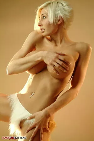 Marie Claude Bourbonnais OnlyFans Leaked Free Thumbnail Picture - #O1pDo6A2De