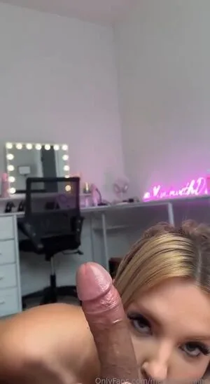 Marie Dee OnlyFans Leaked Free Thumbnail Picture - #8B7lBGvbbk