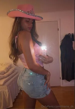 Marie Dk OnlyFans Leaked Free Thumbnail Picture - #cXmay3xFEH
