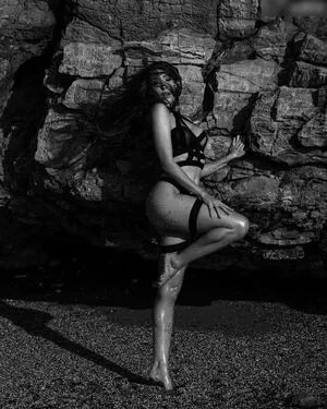 Marie The Re Se Kaiser OnlyFans Leaked Free Thumbnail Picture - #3FpfB4ZDxd