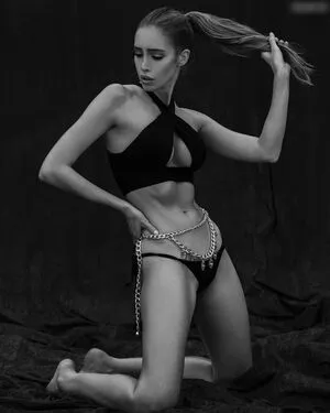 Marie The Re Se Kaiser OnlyFans Leaked Free Thumbnail Picture - #E8fXNiG0pJ