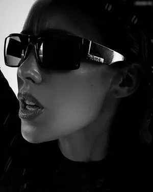 Marie The Re Se Kaiser OnlyFans Leaked Free Thumbnail Picture - #fl1OobbtH8