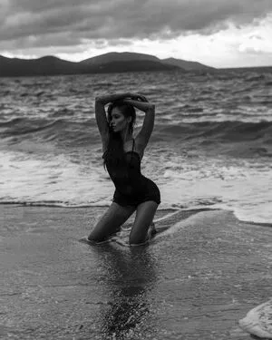 Marie The Re Se Kaiser OnlyFans Leaked Free Thumbnail Picture - #pu2bcY9QoM