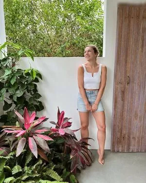 Marie Therese Helmschmied OnlyFans Leaked Free Thumbnail Picture - #RPfPiPLSLm