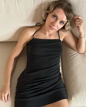 Marie Therese Helmschmied OnlyFans Leaked Free Thumbnail Picture - #lnMNQHrpAR