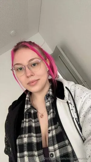 Marie Wunder OnlyFans Leaked Free Thumbnail Picture - #IHzb98OHDS