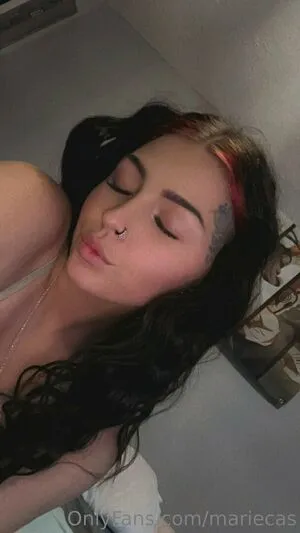 Mariecas OnlyFans Leaked Free Thumbnail Picture - #2lubME05uU