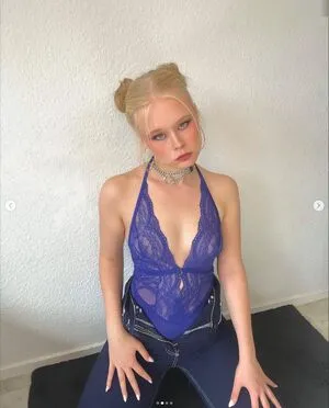 Marieejoan OnlyFans Leaked Free Thumbnail Picture - #7t645maOCb