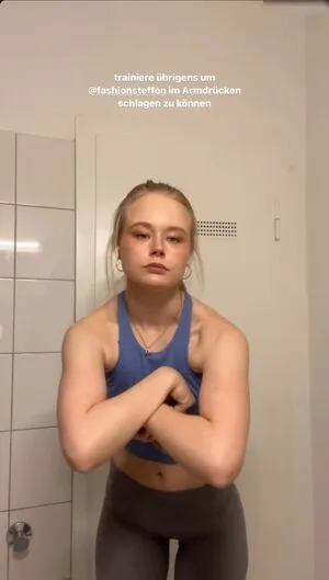 Marieejoan OnlyFans Leaked Free Thumbnail Picture - #Rrm7xPx3Vm