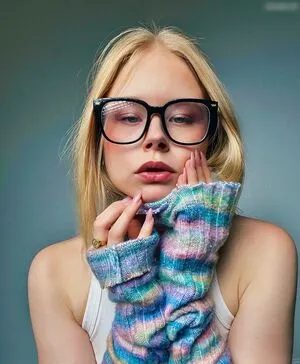 Marieejoan OnlyFans Leaked Free Thumbnail Picture - #gsyCQ0whJ9