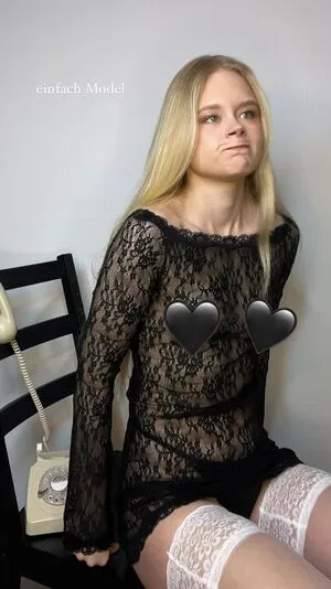 Marieejoan OnlyFans Leaked Free Thumbnail Picture - #x4qdqj2sRs